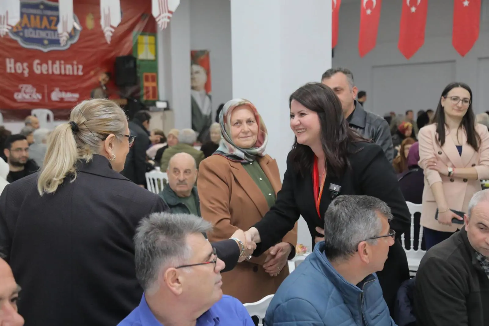 Edirne Belediyesi’nden Şehit, Gazi, Polis ve Emekli Astsubay Ailelerine İftar galeri görseli